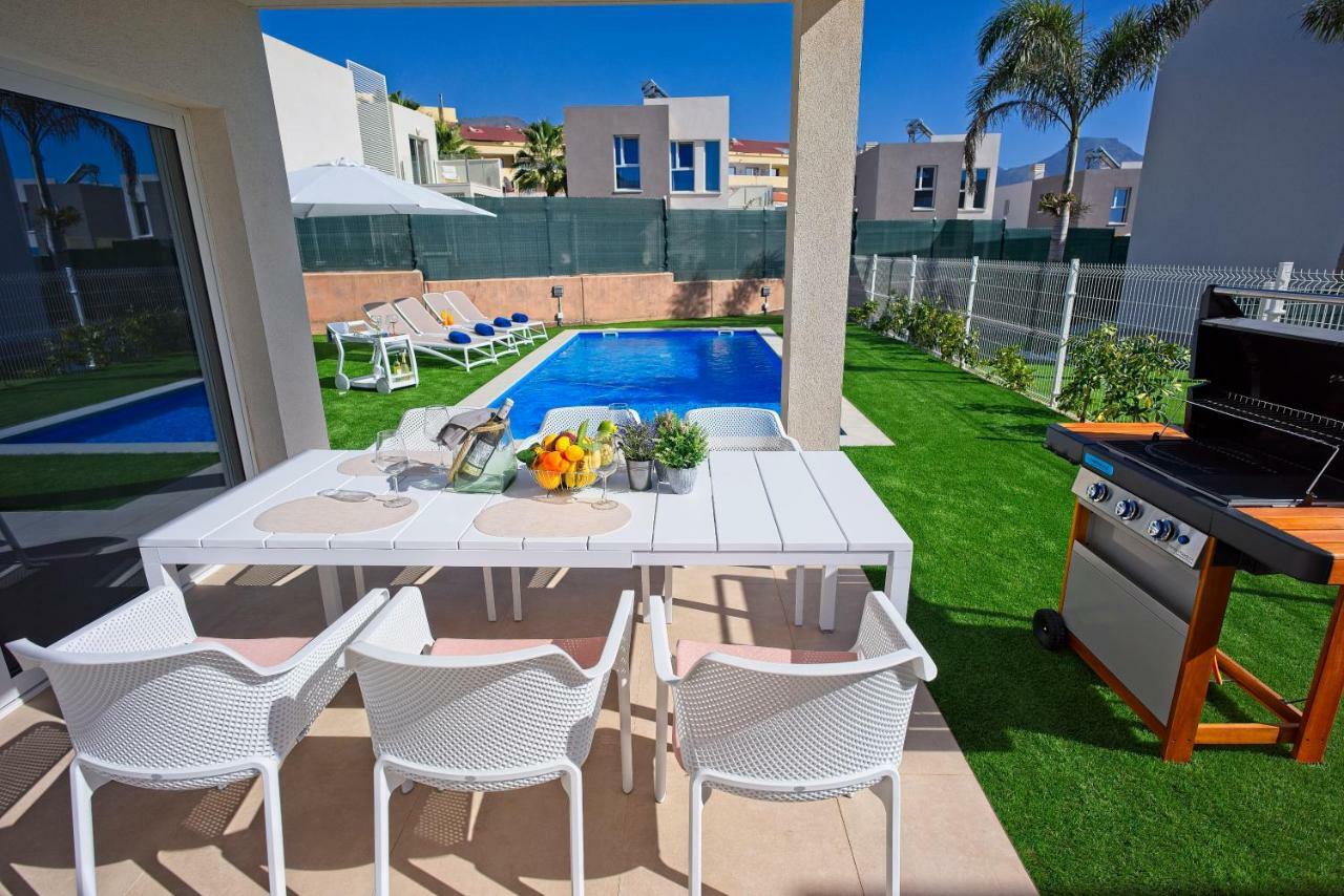 Villa Paradise Плая Параизо Екстериор снимка