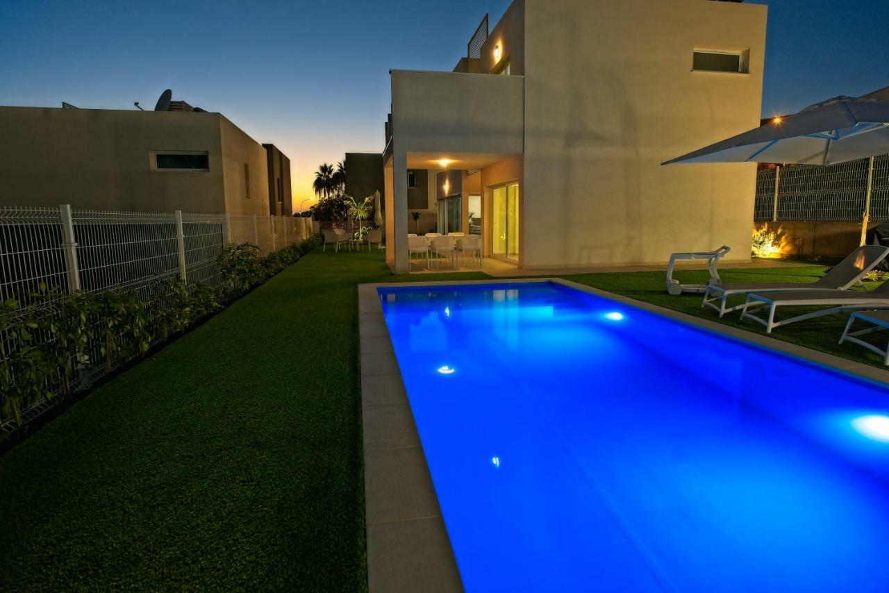 Villa Paradise Плая Параизо Екстериор снимка