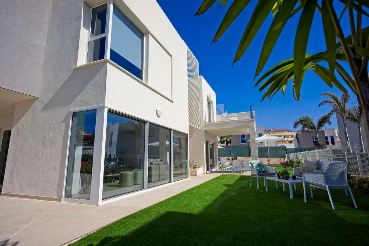 Villa Paradise Плая Параизо Екстериор снимка